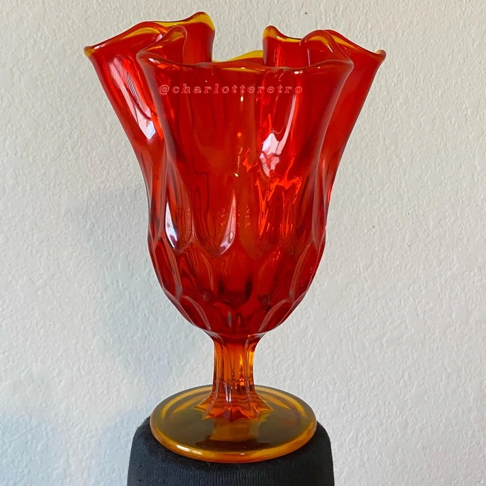 vtg Fenton Amberina Glass Handkerchief Vase